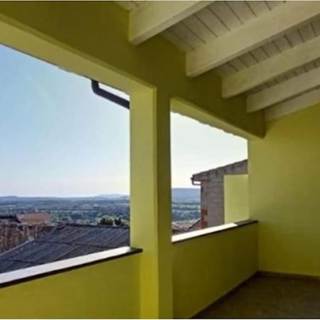 La Casa Del Sole - Casa Vacanze Uri 외부 사진